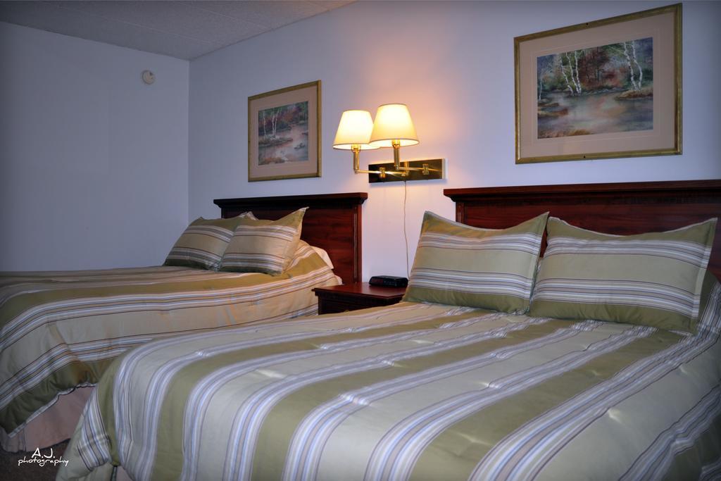 Gladstone Inn And Suites Jamestown Extérieur photo