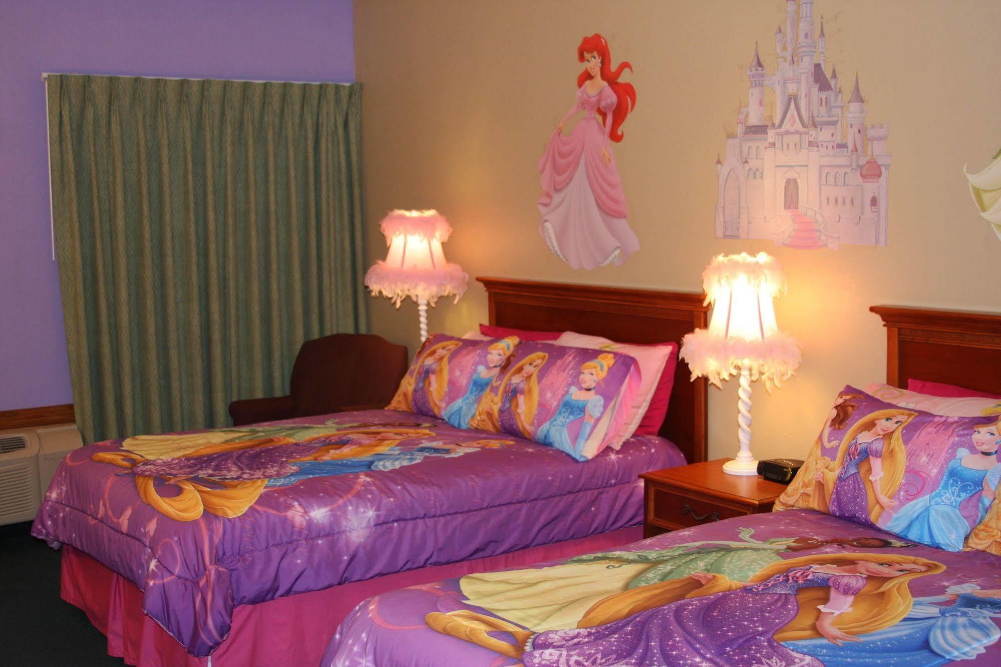 Gladstone Inn And Suites Jamestown Extérieur photo