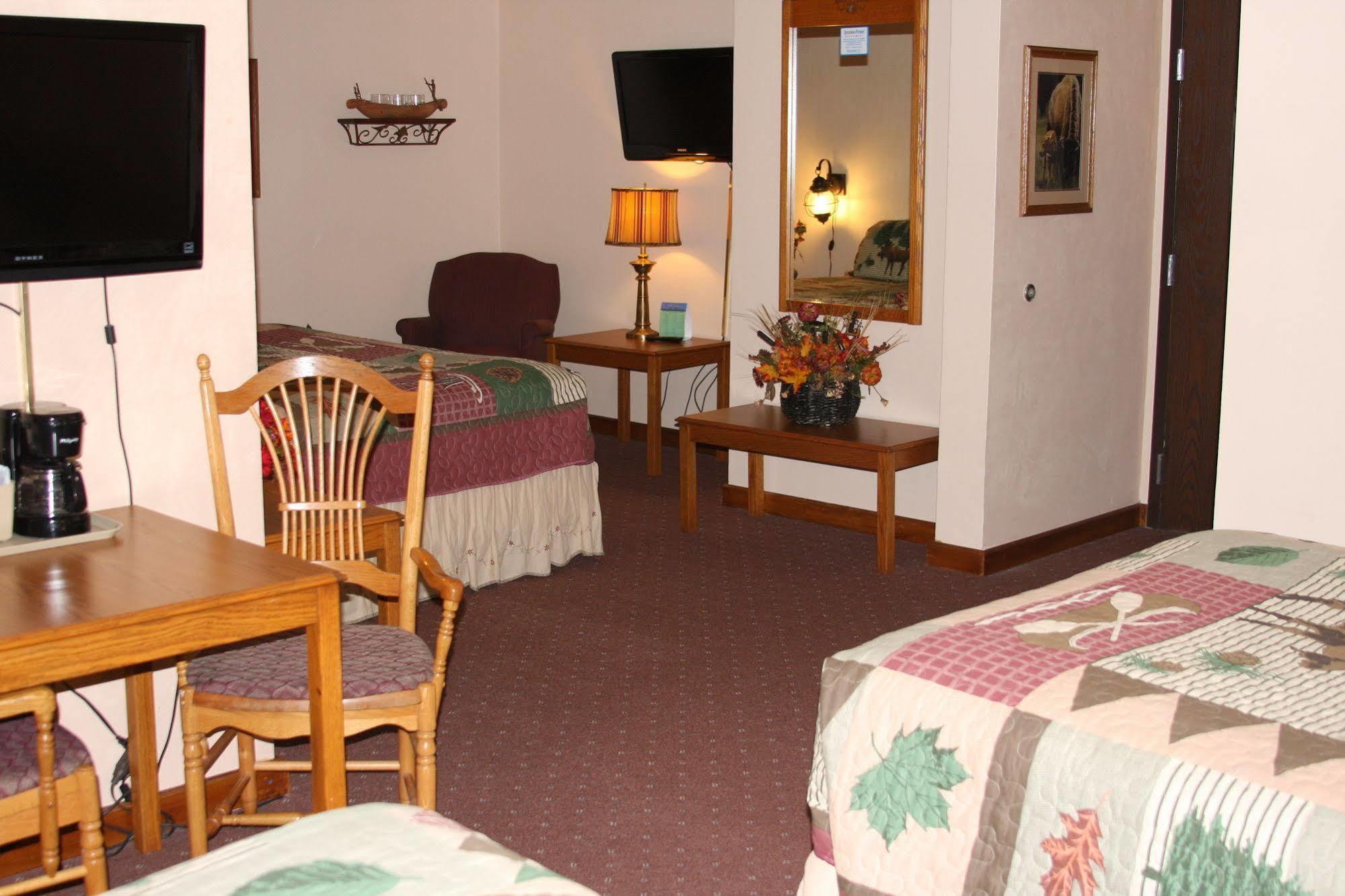Gladstone Inn And Suites Jamestown Extérieur photo